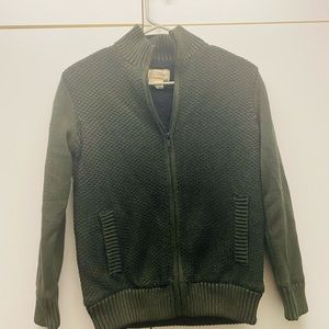 Zip up boys sweater with Sherpa lining